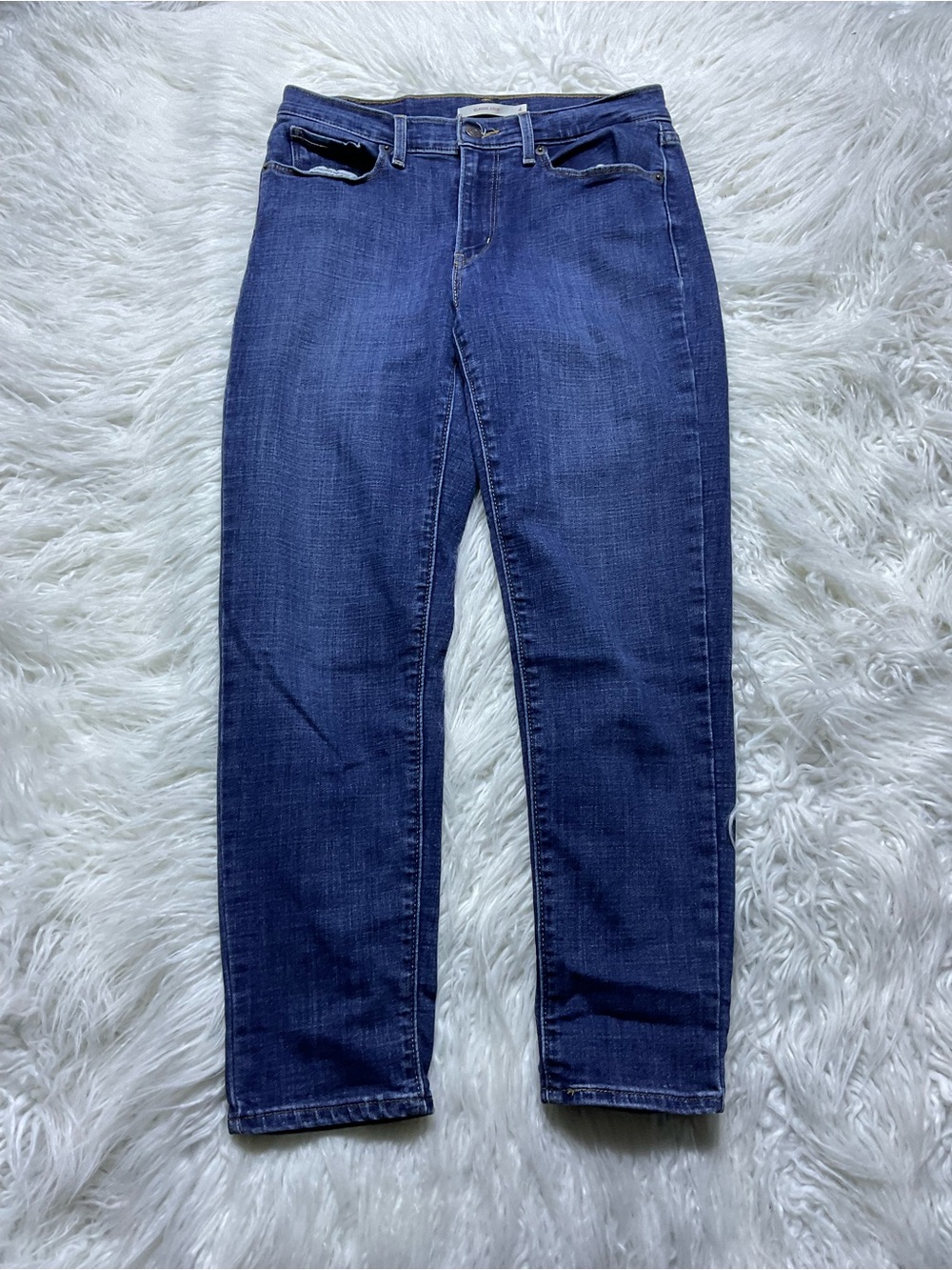 Levi's Women's Classic Crop Jeans in Blue Story